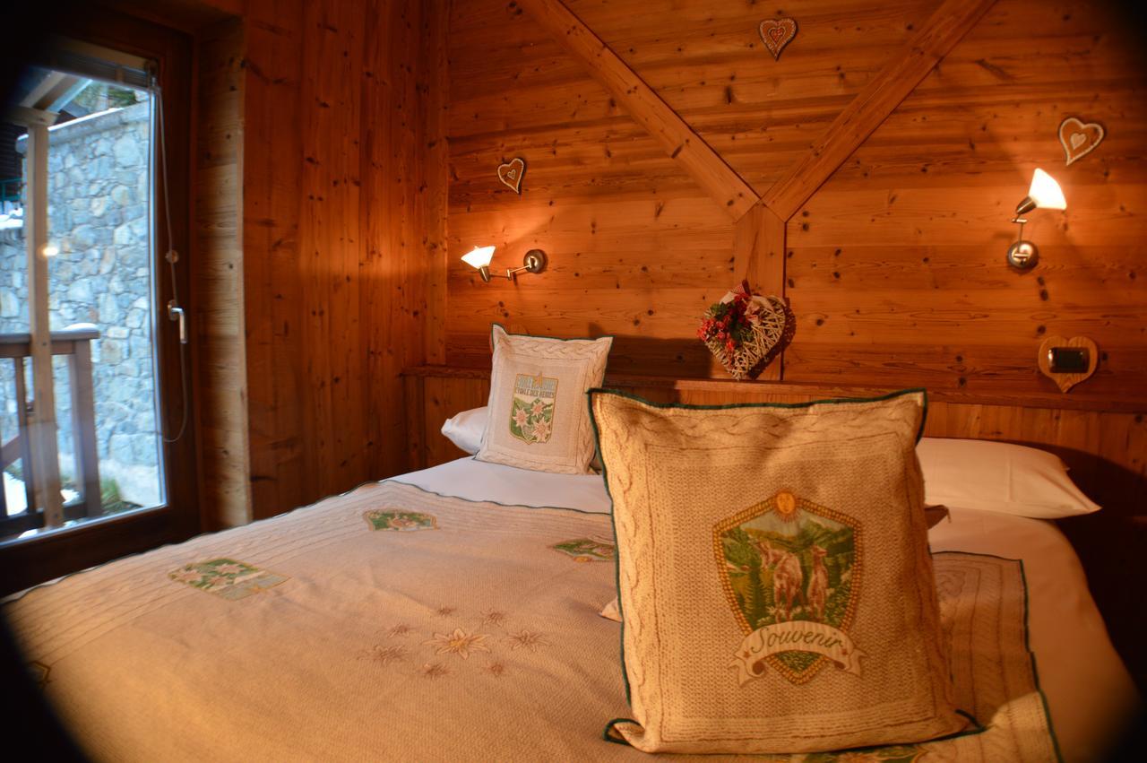B&B Lepetitnid Valtournenche Exteriör bild